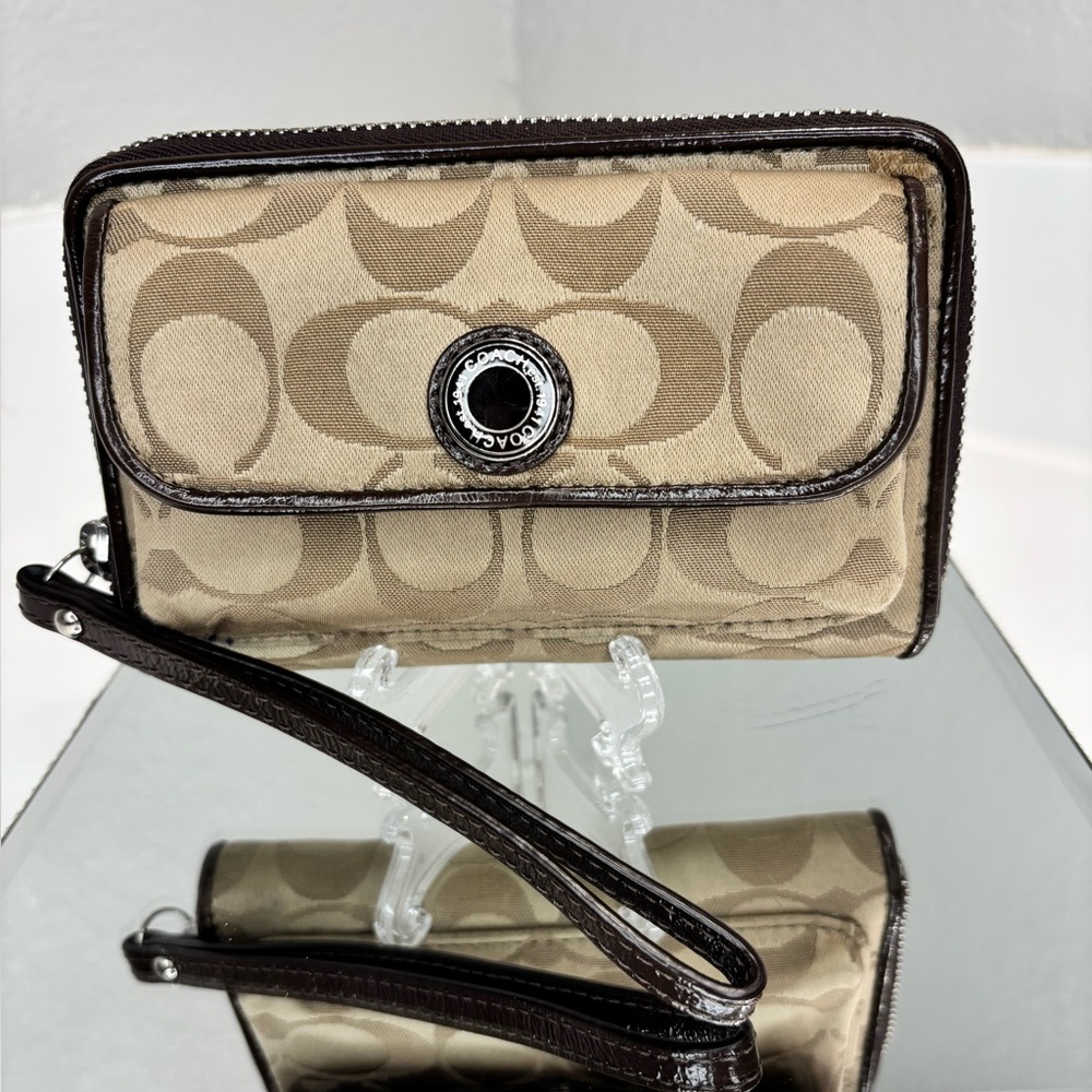 Vintage Coach Signature Wallet Wristlet